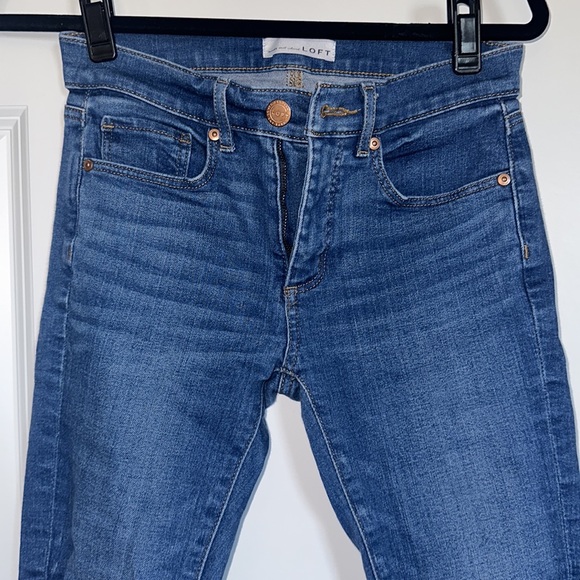 LOFT Jeans - Picture 2 of 8